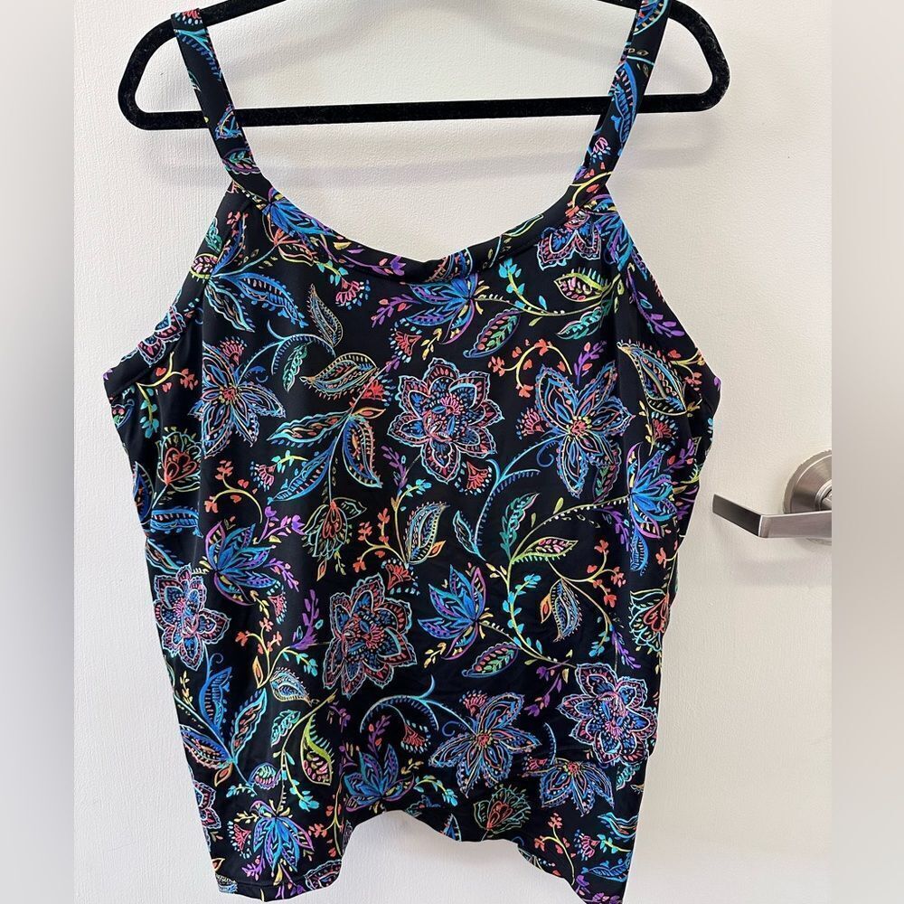 Swim Solution Swimsuit Top‎